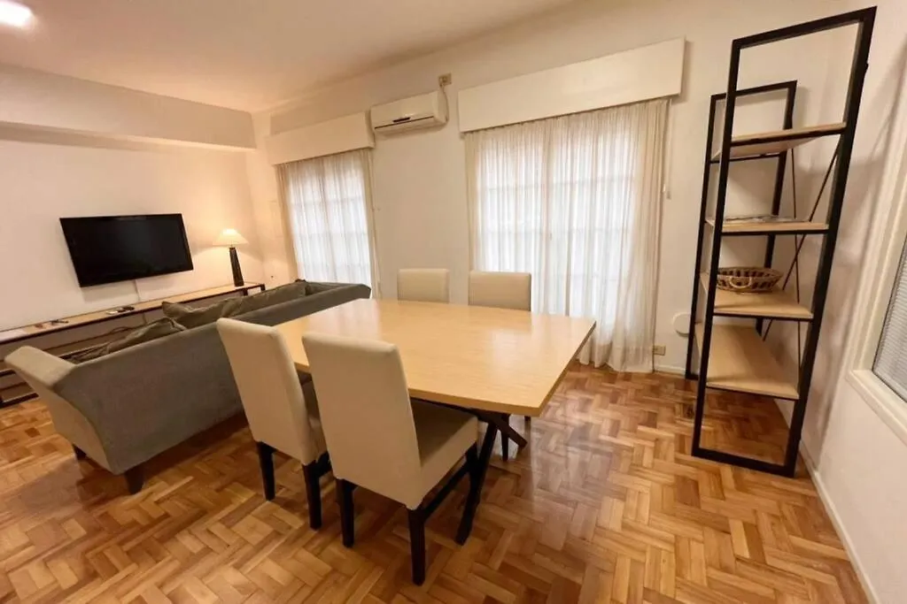 Hermoso Departamento En Edificio Mendoza Centro location